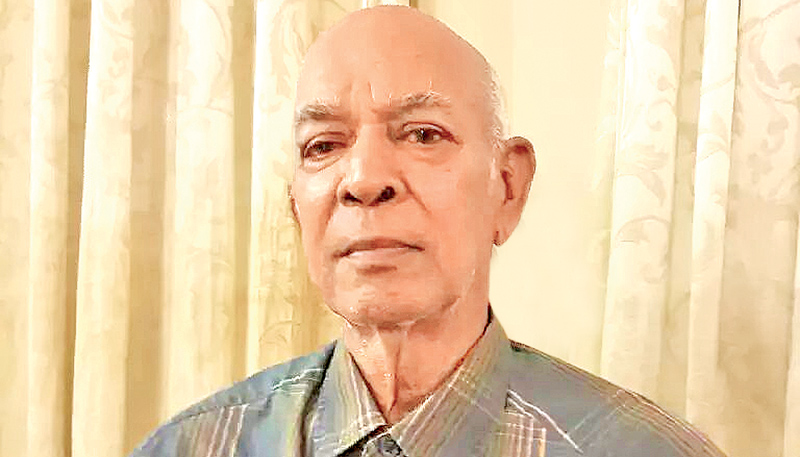 Dhanasiri Weerasinghe at 82