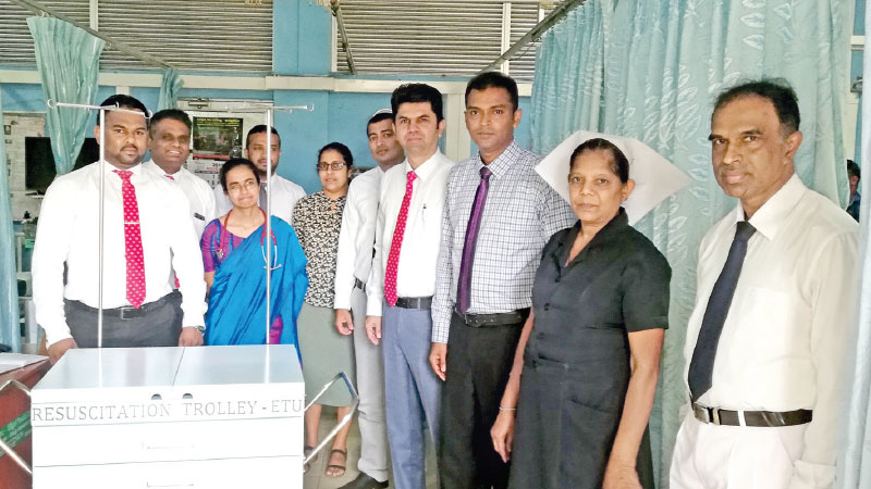 Pan Asia Bank donates equipmentto Nawalapitiya General Hospital | Daily ...