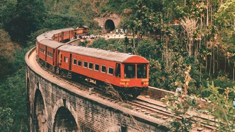 Additional morning train from Kandy to Colombo from Monday Page