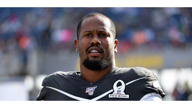 Agent: NFL star Von Miller has COVID-19, is in good spirits