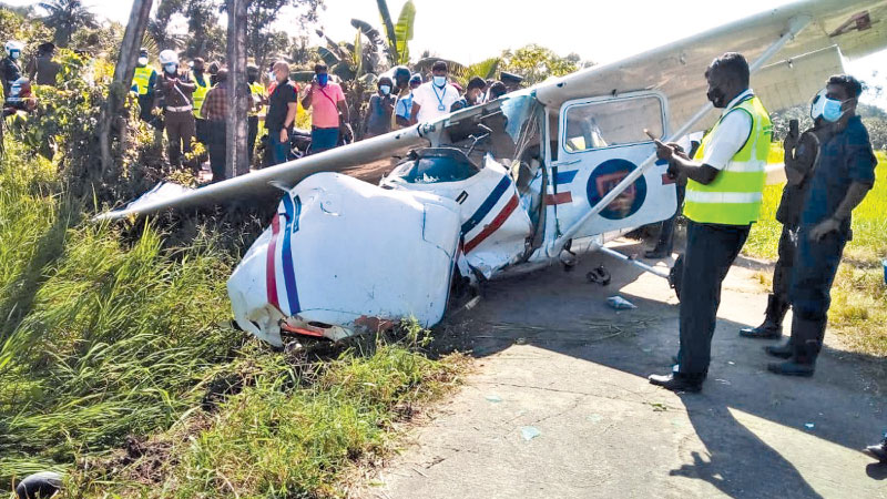 Light aircraft makes emergency landing in paddy field | Daily News