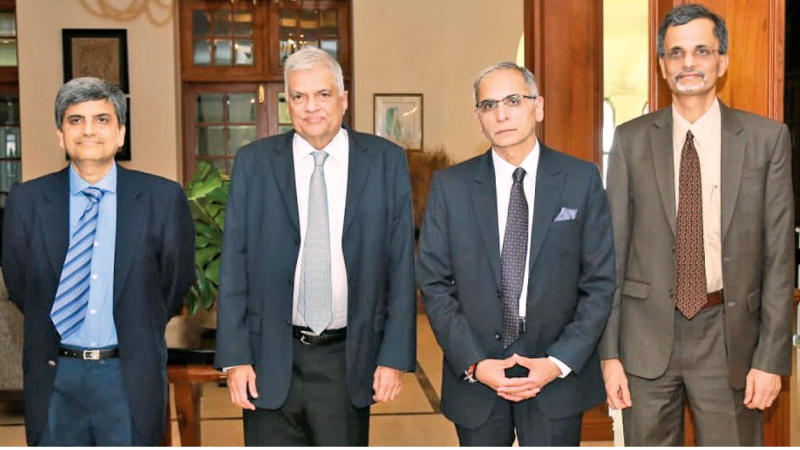 Prime Minister Ranil Wickremesinghe with the visiting Indian Foreign Secretary and delegation members.   