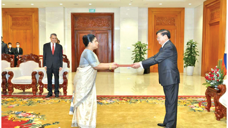 Sl Ambassador To Thailand Presents ‘letters Of Credence Daily News 0220