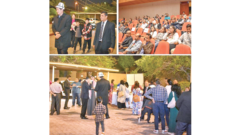 A cross-section which gathered for the screening of the Sri Lankan film The Newspaper was screened in the Kingdom of Saudi Arabia last Thursday.