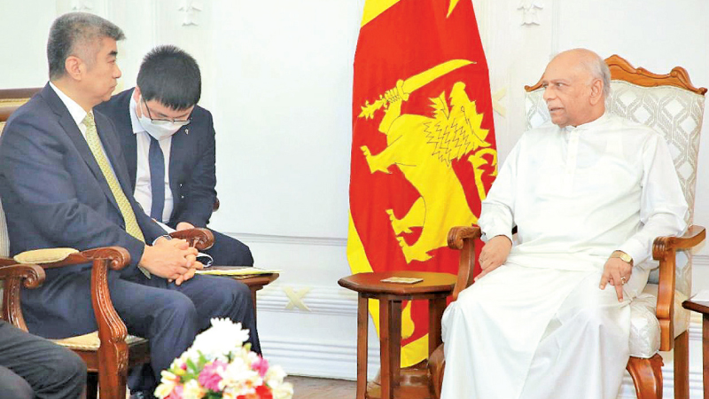 Vice Minister Chen Zhou, Head of the CPC International Department called on Prime Minister Dinesh Gunawardena at Temple Trees yesterday.