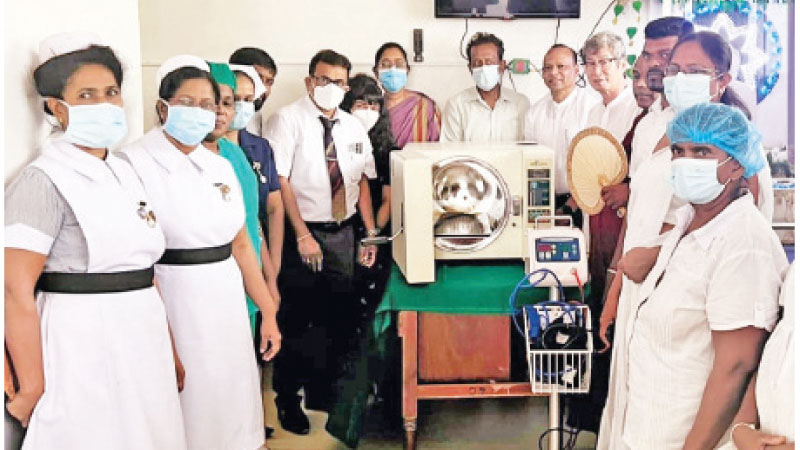 Two machines worth Rs. 5 million were donated to the Horana Base Hospital. 