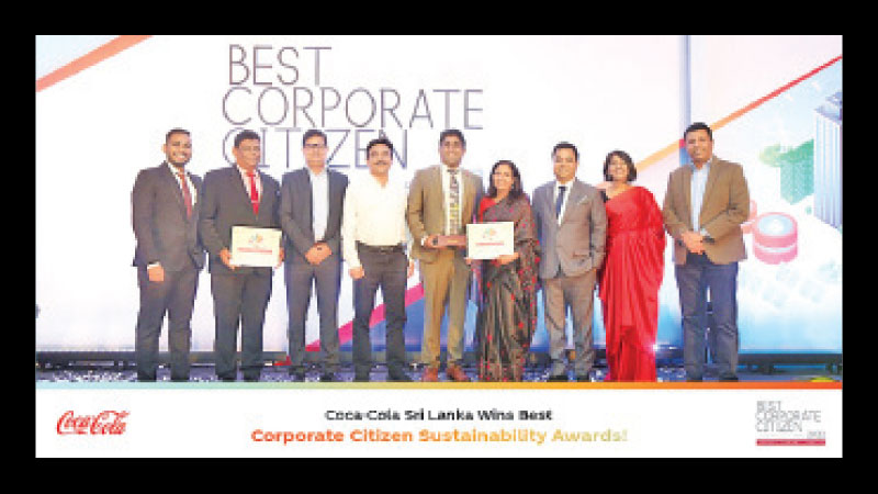 Coca-Cola Sri Lanka officials with the awards.