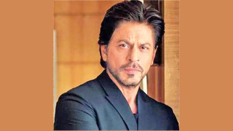 Shah Rukh Khan gets rushed to hospital and undergoes surgery in