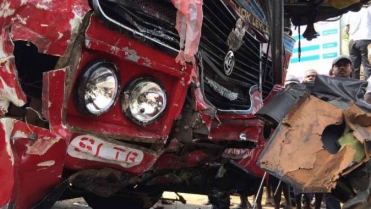 Eleven Killed, Ten Injured In Bus Van Collision | Daily News