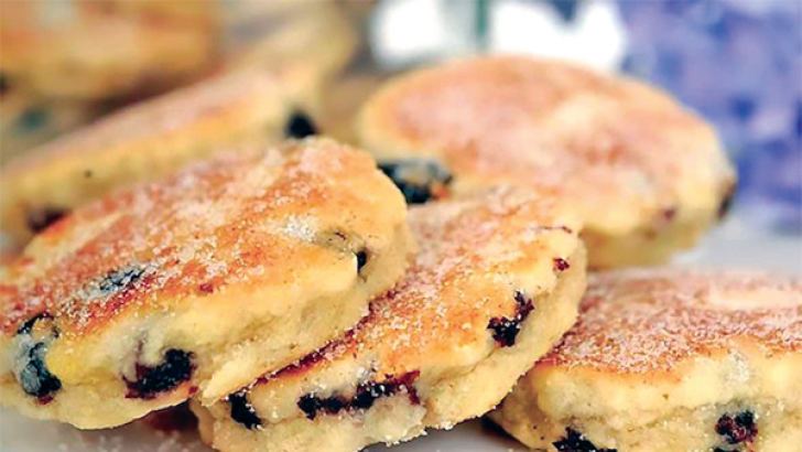 Welsh cakes with fruit | Tesco Real Food