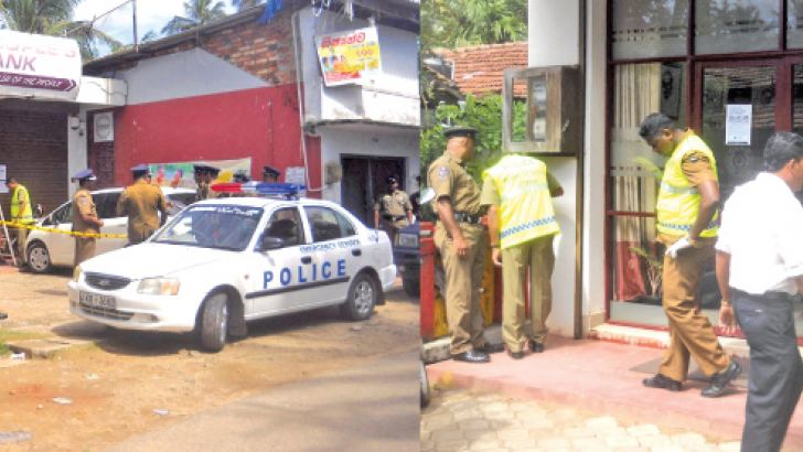 Police conducting investigations. Picture by G. Sirisena, Dikwella Special