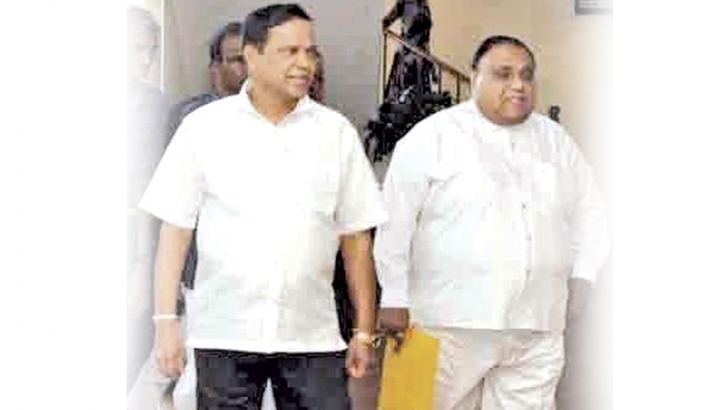 Southern Province Chief Minister Shan Wijayalal De Silva and Galle district Parliamentarian and SLFP Galle district leader Piyasena Gamage arriving at Galle District Secretariat to make the candddidates deposits in respect of the forth coming Local Government elections.