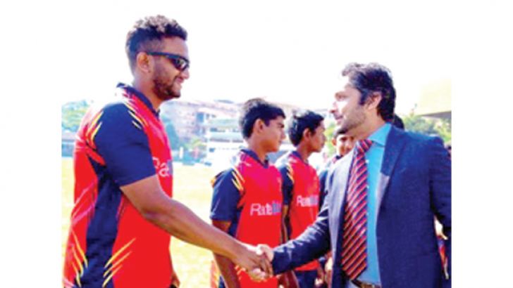 Kavinda Jayasuriya being introduced to Sri Lankan cricketing legend Kumar Sangakkara