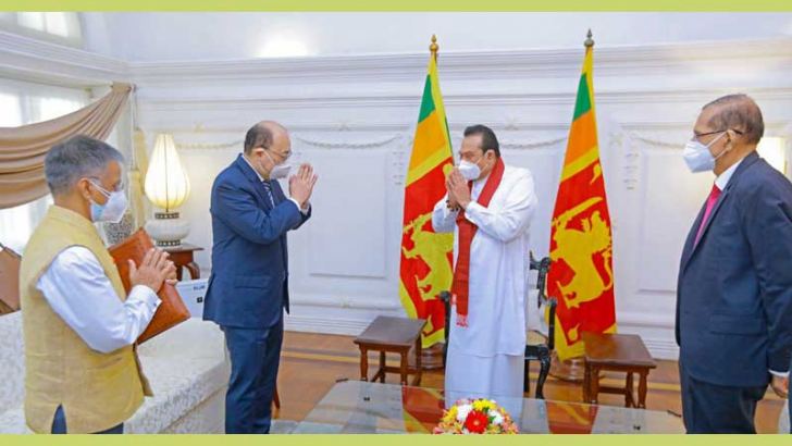Indian Foreign Secretary Harsh Vardhan Shringla meeting Prime Minister Mahinda Rajapaksa in Colombo.