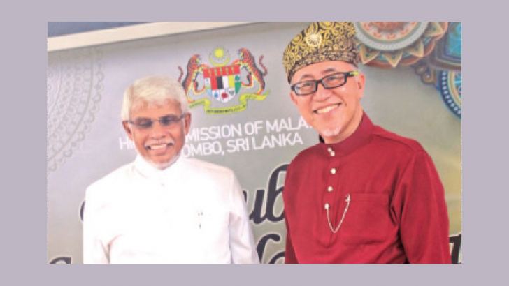 Malaysia’s High Commissioner to Sri Lanka Badli Hisham Adam with Environment Minister  Naseer  Ahamed  