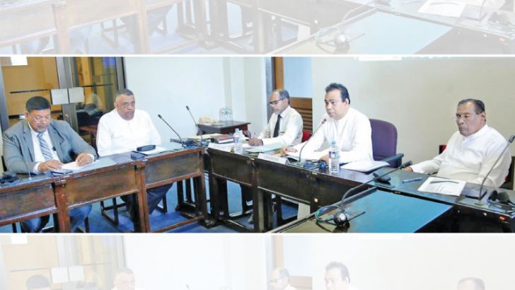 The Committee Meeting of the Sectoral Oversight Committee on An Open and Accountable Government was held under the Chairmanship of Jagath Kumara Sumithraarachchi.